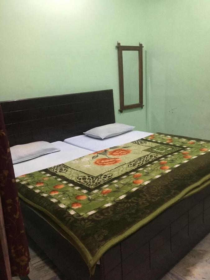Hotel Vardaan Kankhal Esterno foto